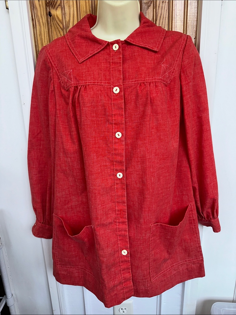 Vintage 60s/70s Donna Gay Uniforms Button-Front Smock Jacket with Patch Pockets
